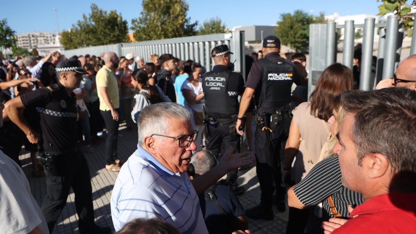 Detenido un menor tras agredir con arma blanca a tres profesores y dos alumnos en un IES de Jerez