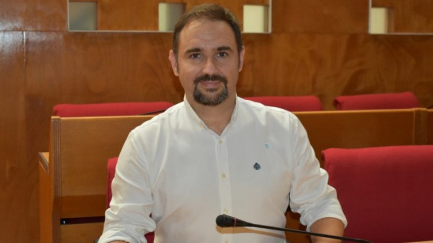 Diego José Mateos en el salón de plenos del Ayuntamiento de Lorca