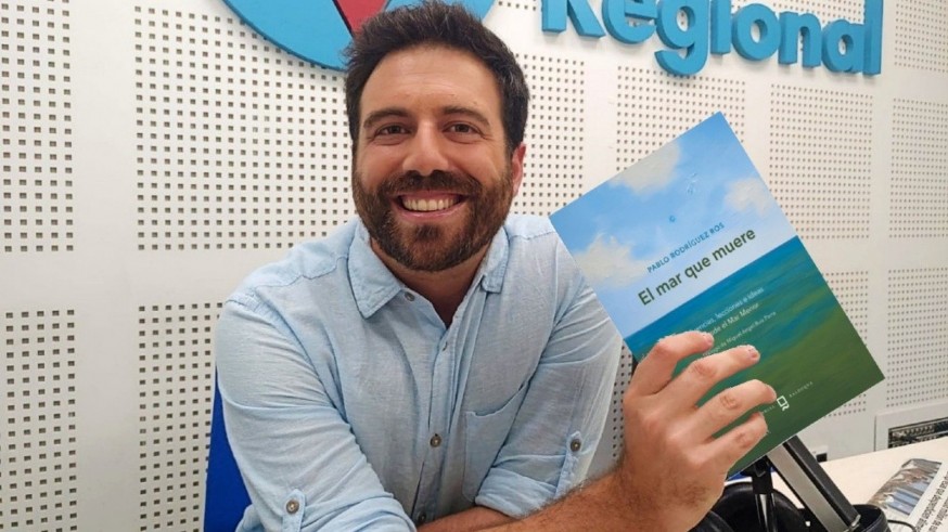 El ambientólogo y doctor en Ciencias del Mar Pablo Rodríguez Ros nos presenta su nuevo libro, 'El mar que muere'