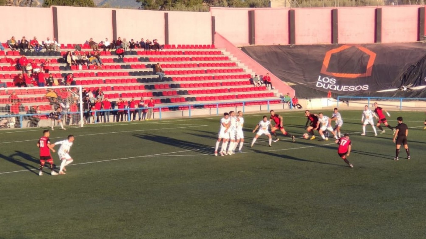 El Cieza remonta al Caravaca (2-1)