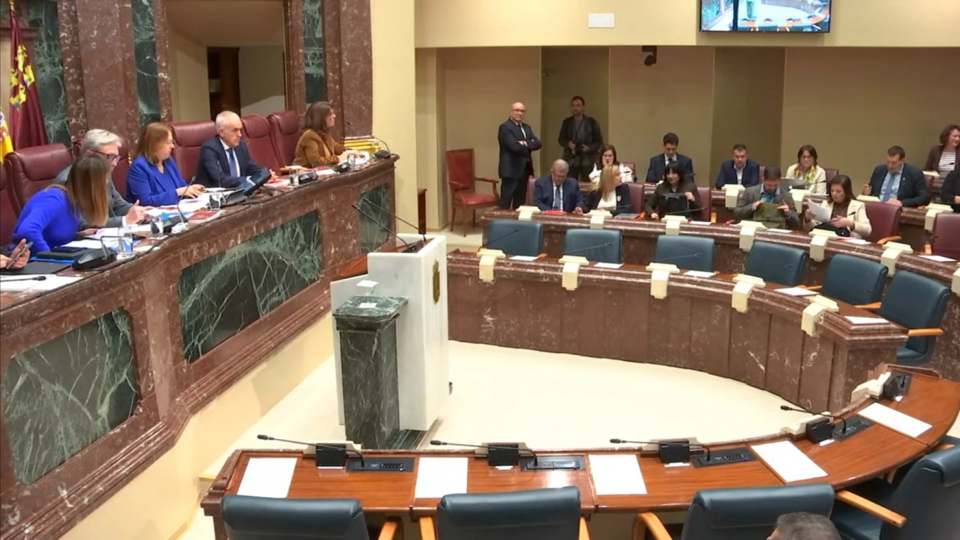 La Asamblea rechaza la moción del PSOE sobre vivienda