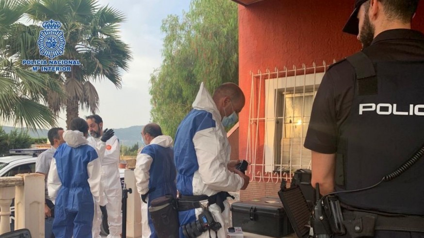 Detenidas ocho personas, cinco de ellas acusadas de haber cometido dos asesinatos en Murcia
