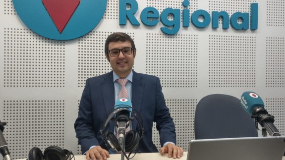 Germán Teruel en el estudio de Onda Regional