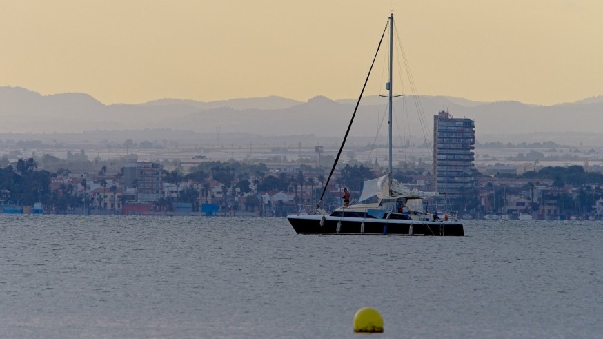 Dionisio García (Estación Náutica Mar Menor): «La navegación no es en absoluto responsable del estado del Mar Menor»