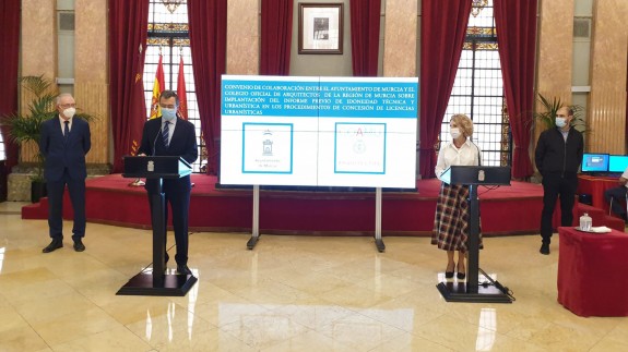 Firma del convenio entre el Ayuntamiento de Murcia y el Colegio de Arquitectos. ORM