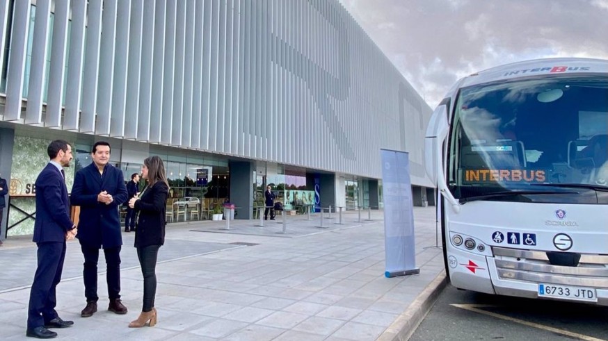 Comienza el nuevo horario del servicio de autobuses que conecta el Aeropuerto con Murcia y Cartagena
