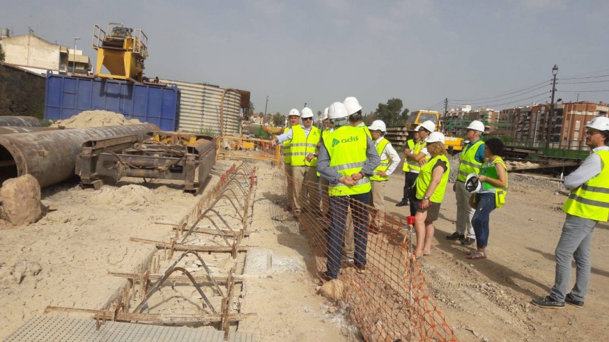 Los diputados visitan las obras de soterramiento de las vías en Murcia