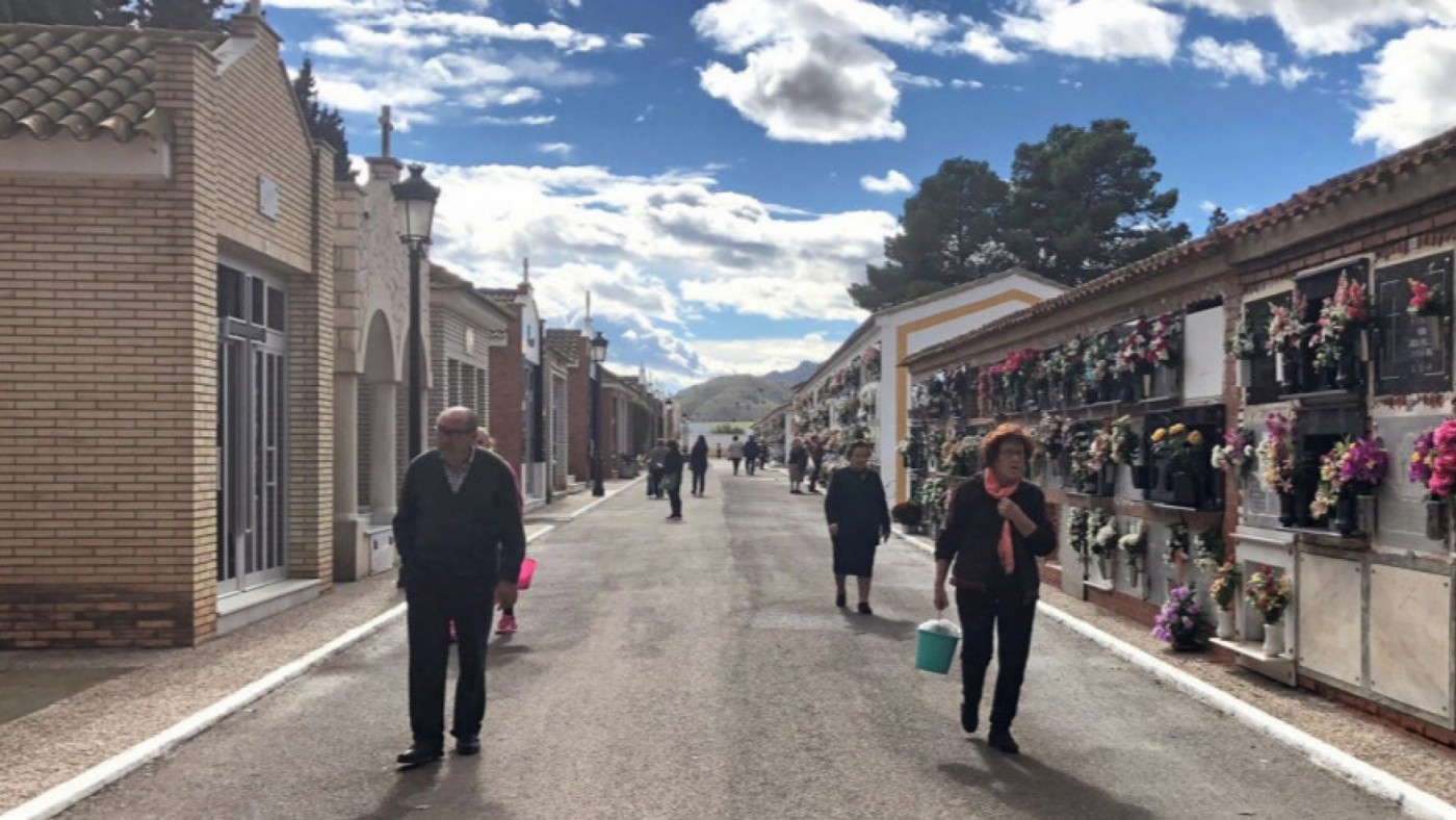 Imagen de archivo del cementerio de Puerto Lumbreras