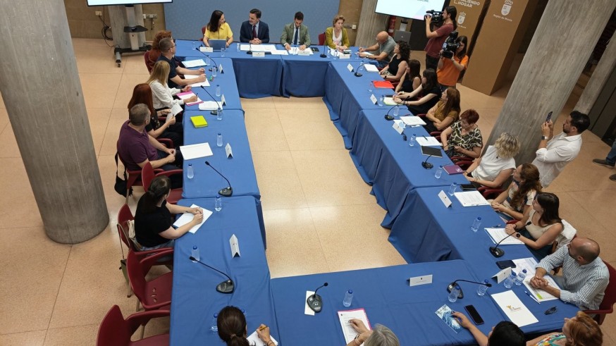 El Gobierno regional amplía en 2,3 millones las ayudas al alquiler social para 2025