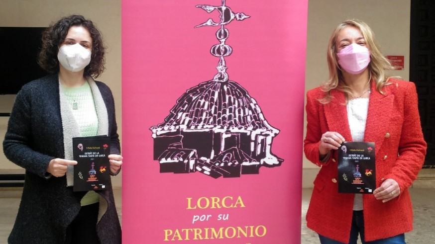 TARDE ABIERTA. Lorca organiza un ciclo cultural dedicado a la Semana Santa que no se ve