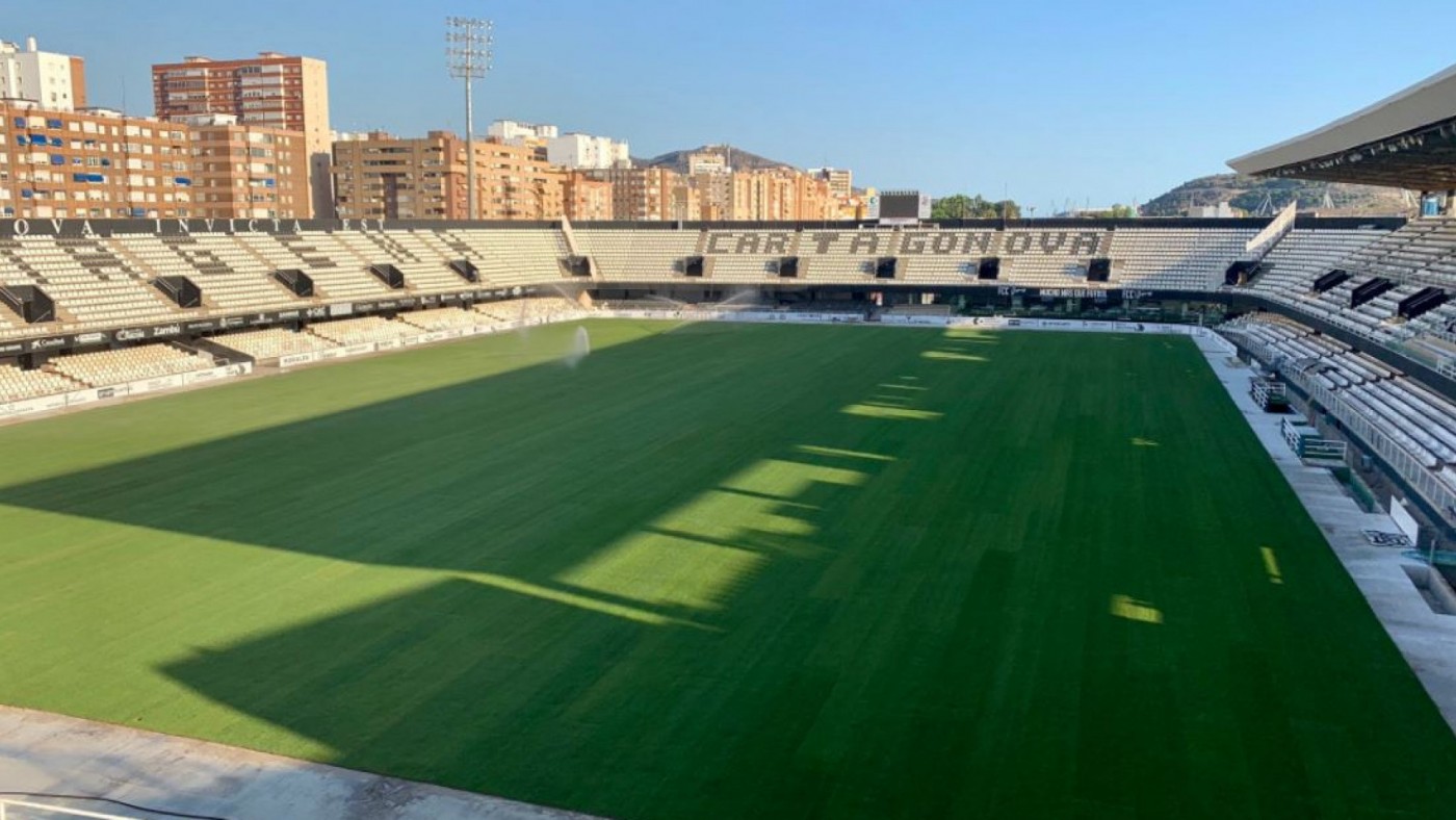 La Guardia Civil inspecciona al Cartagena, junto a nueve clubes más, por posible fraude