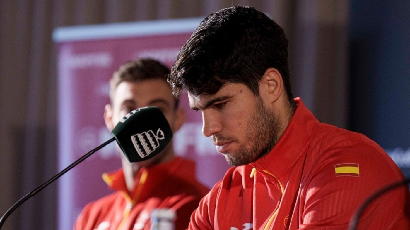 Alcaraz, baja en la Copa Davis por lesión 