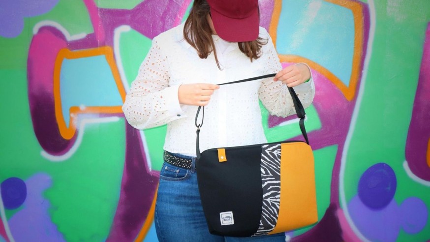 Artesanos de Murcia. Zurda Bags: El arte de coser desde otra perspectiva en el corazón de Cehegín