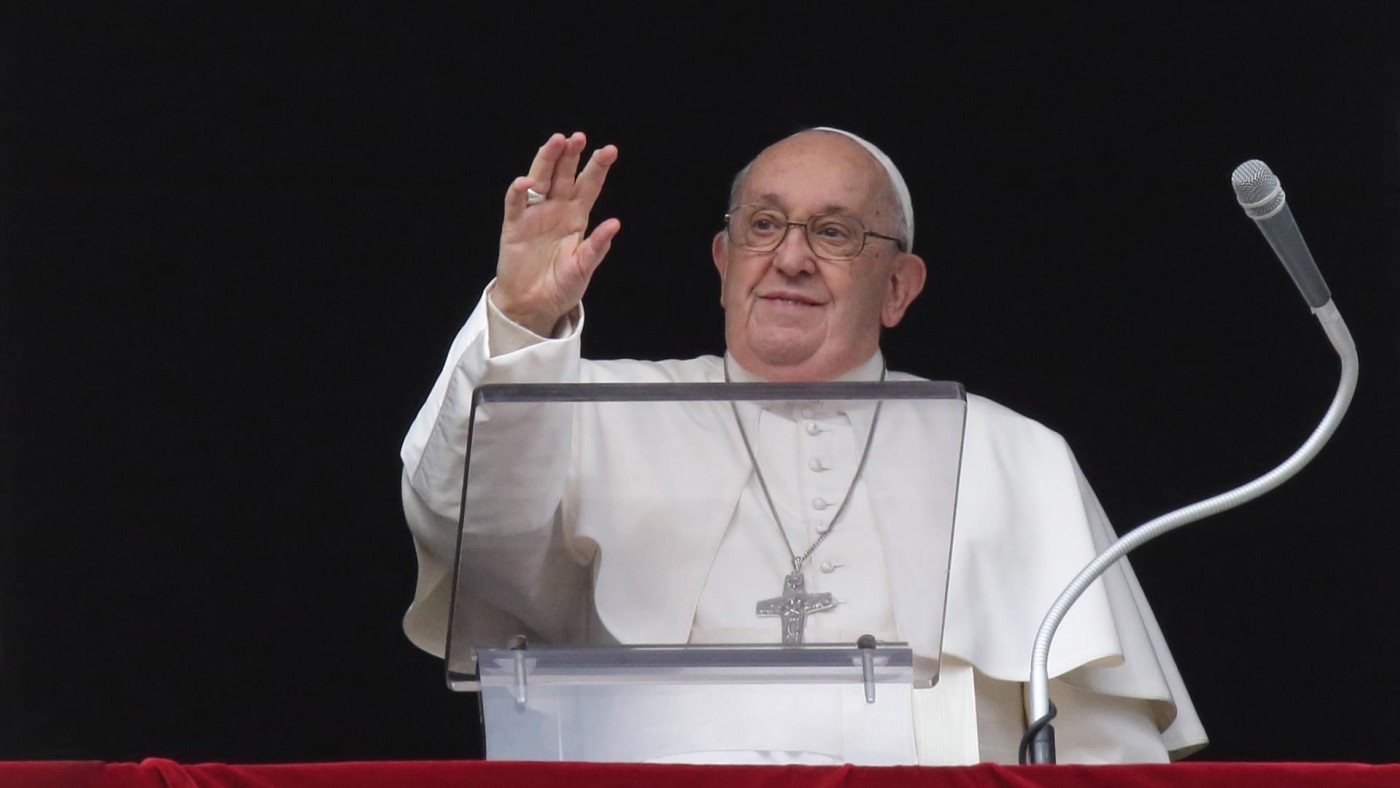 El Papa: "El placer sexual, que es un don de Dios, está minado por la pornografía"