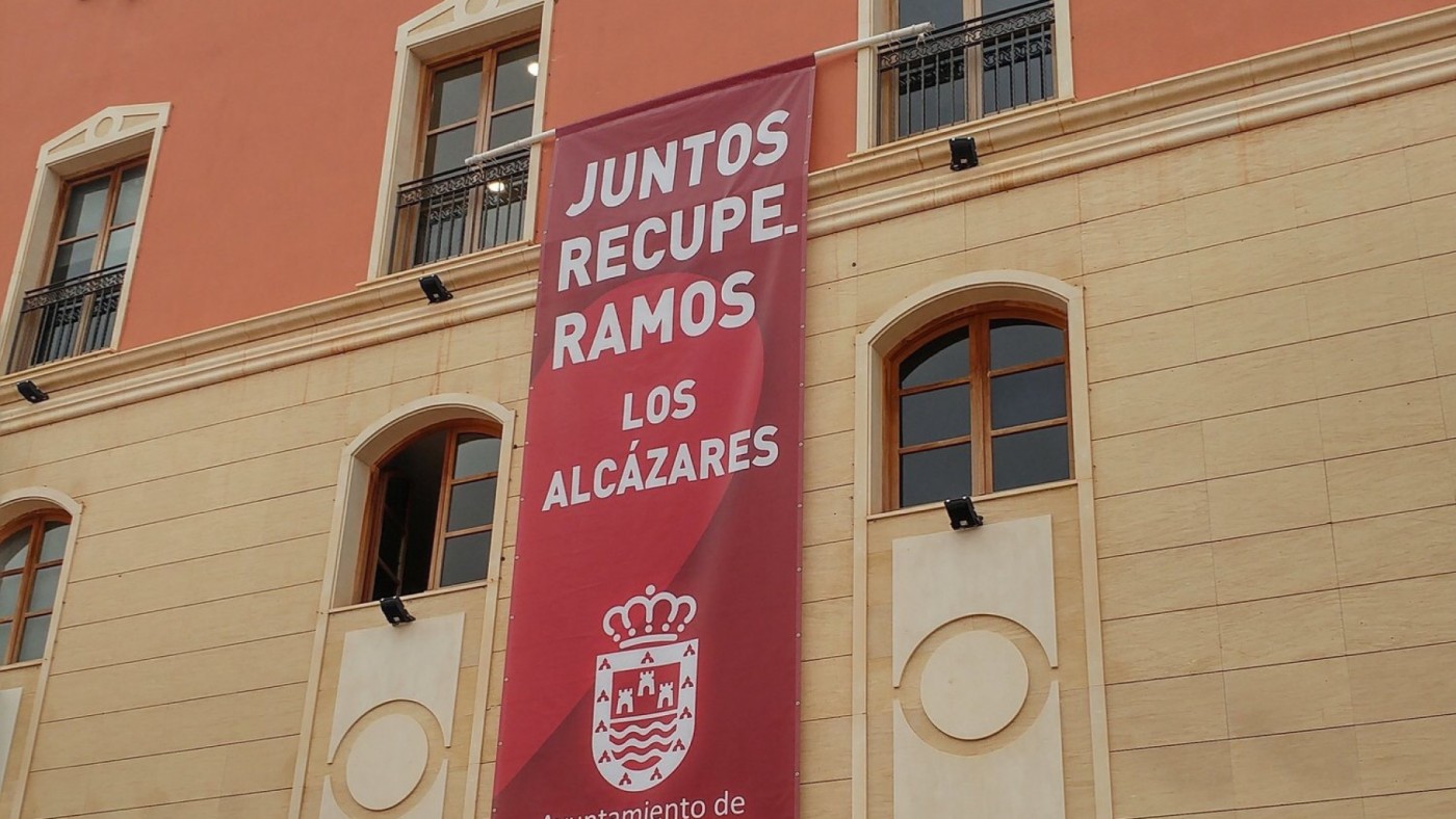 Fachada del ayuntamiento de Los Alcázares