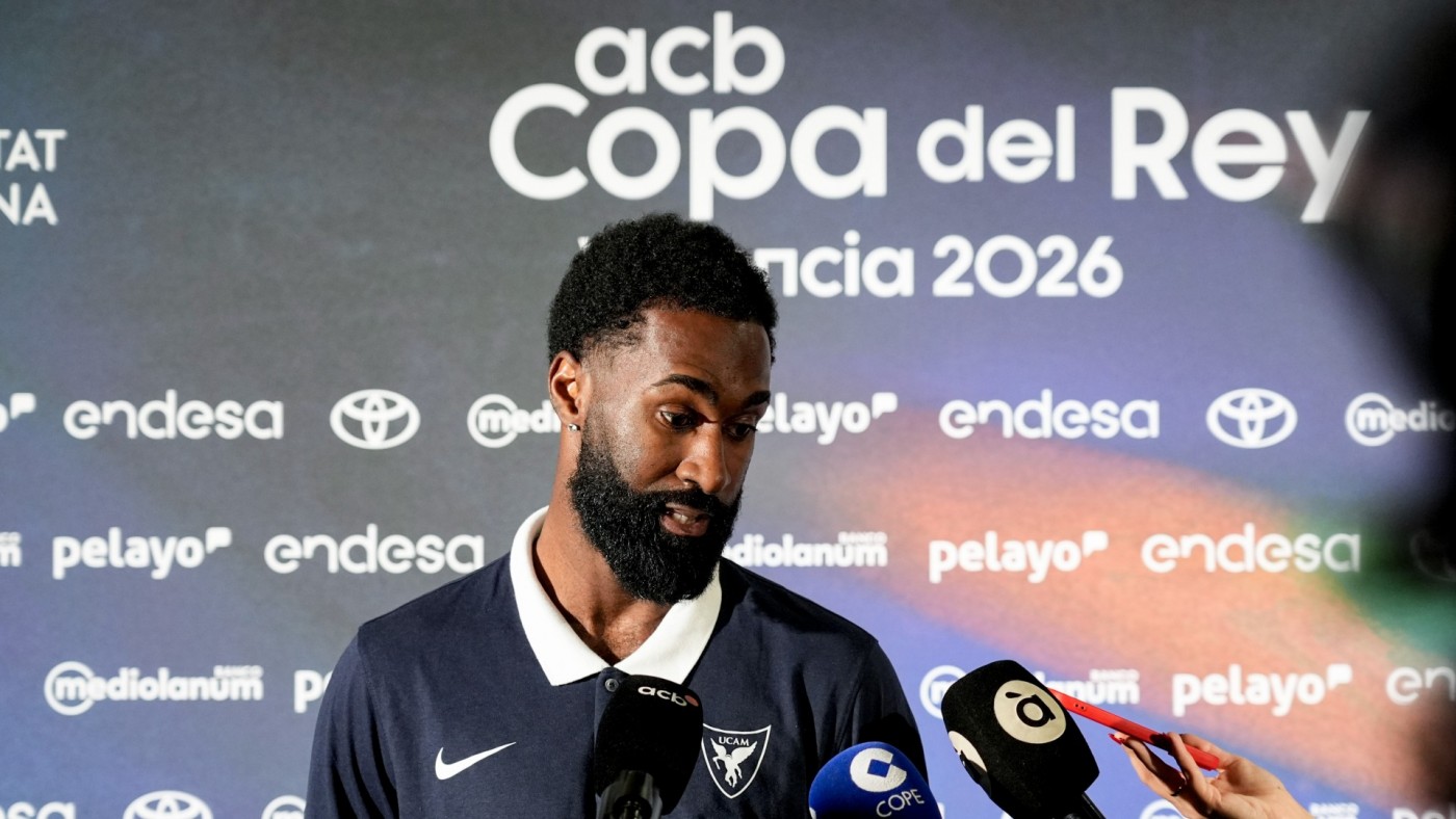 Sant-Ross: "Hay que jugar como cualquier otro partido, sin ponerse nerviosos"