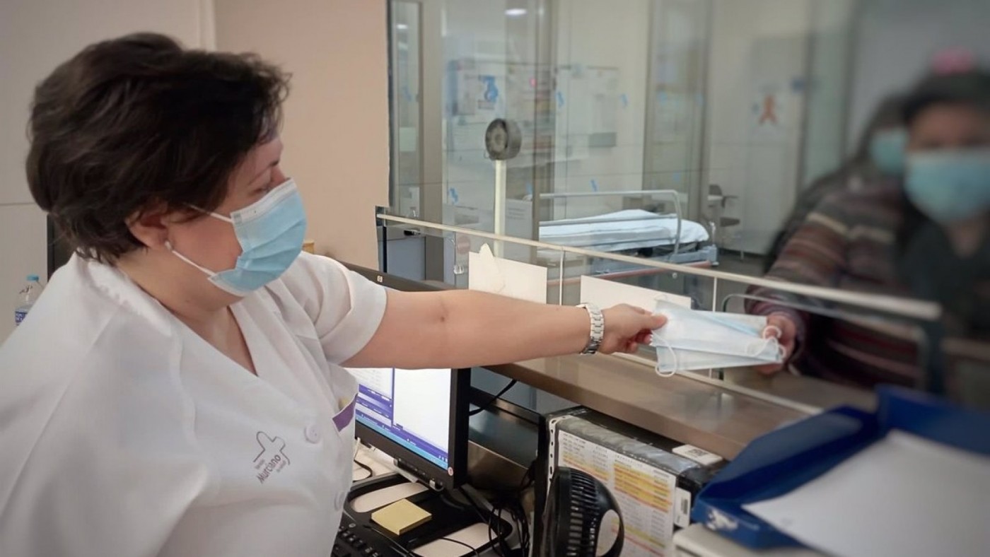 Los médicos piden más personal y recursos ante "el colapso" de la sanidad regional