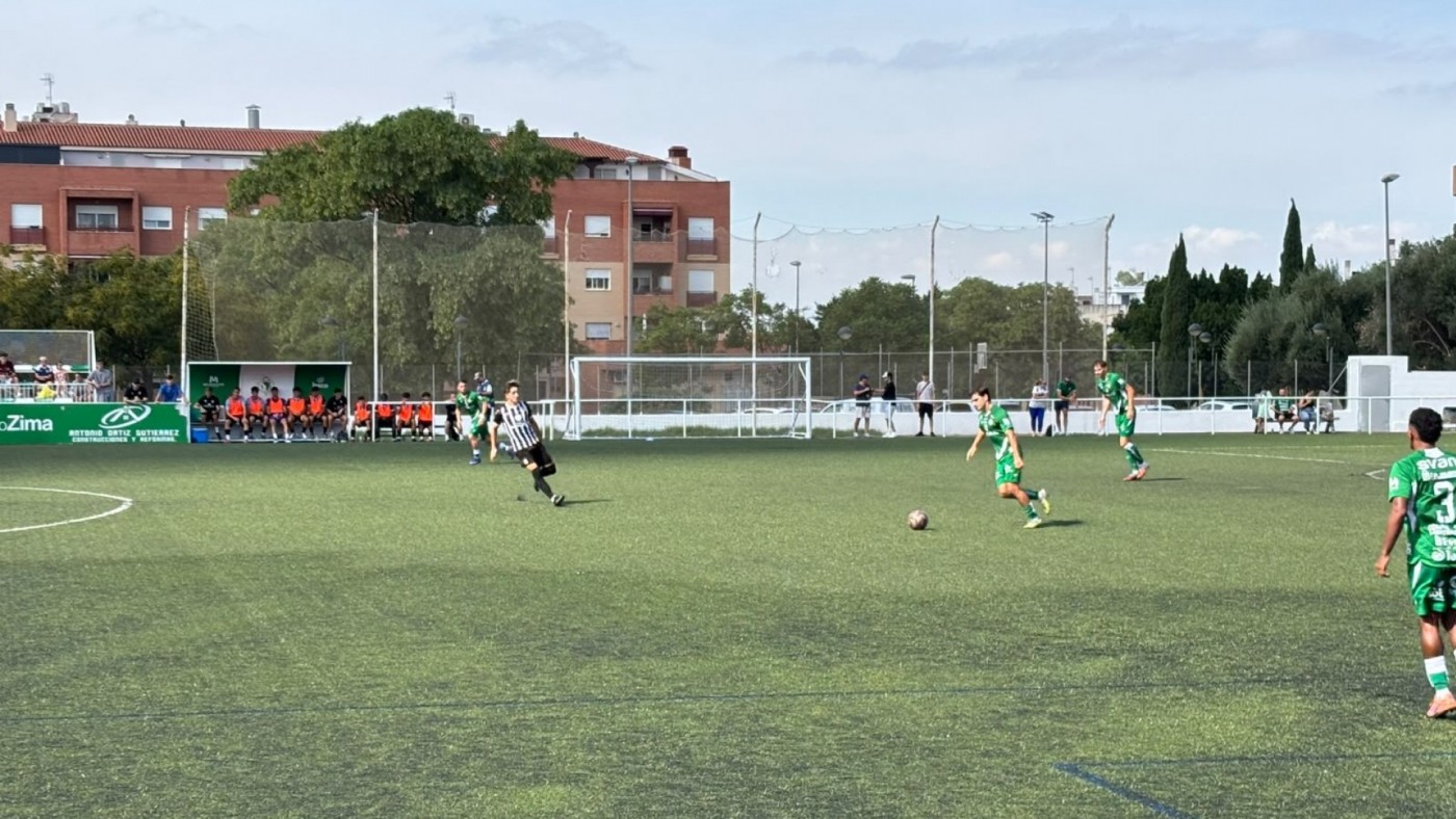 El Cartagena B sorprende a Los Garres