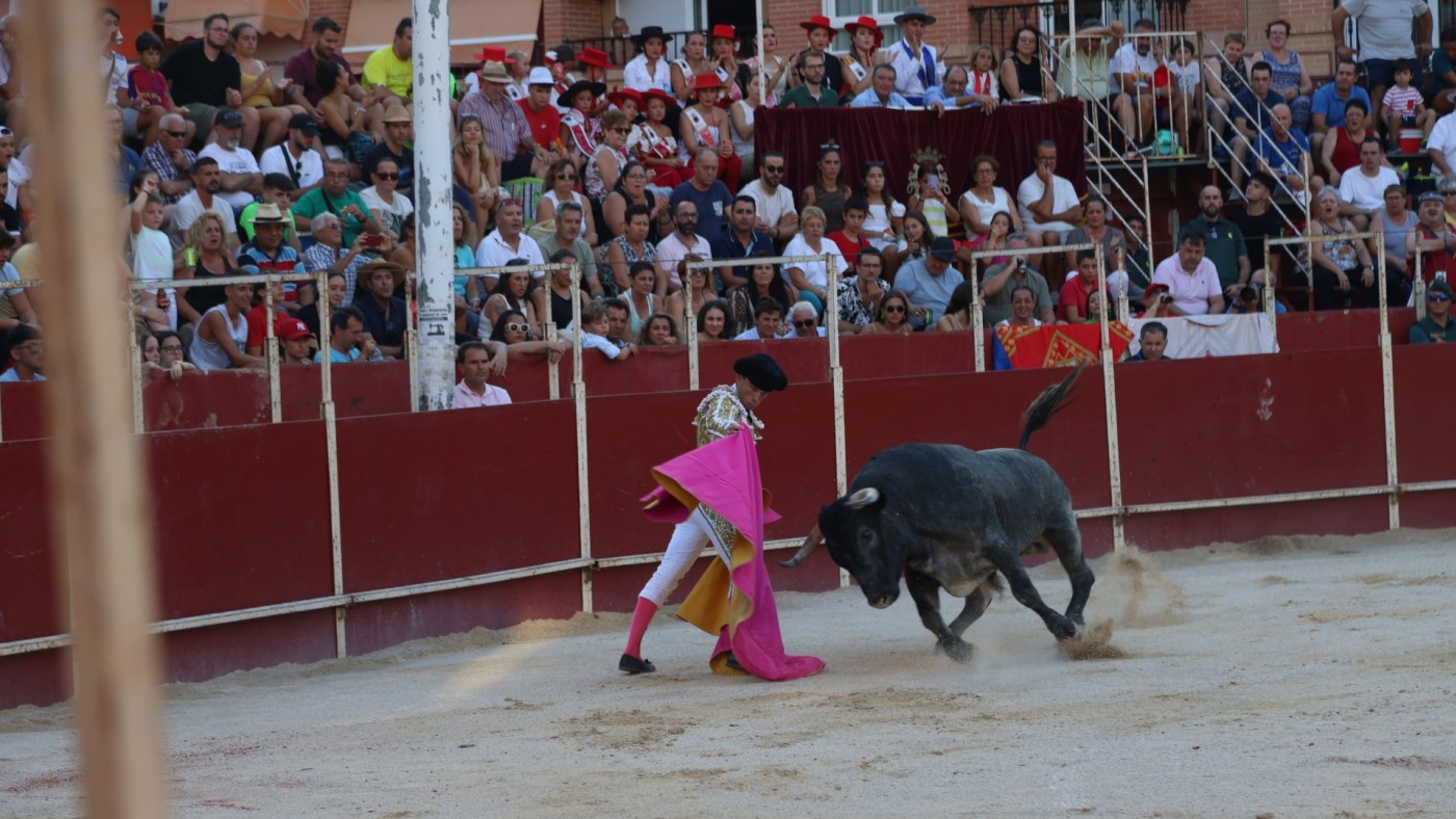 Víctor Acebo pasa a la final en la Feria de Blanca por segundo año consecutivo