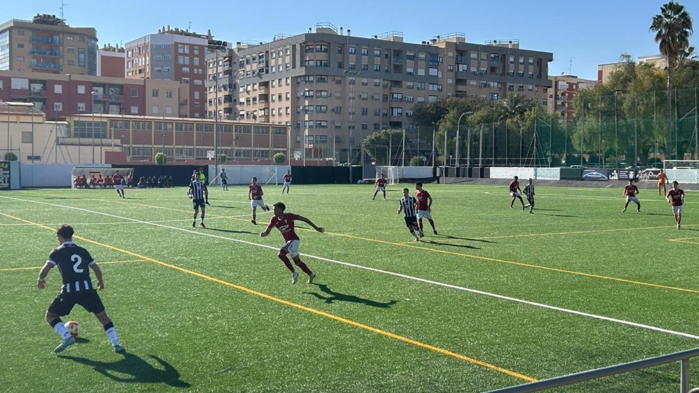 Igualdad el mini derbi entre Cartagena B y el Imperial (1-1) 