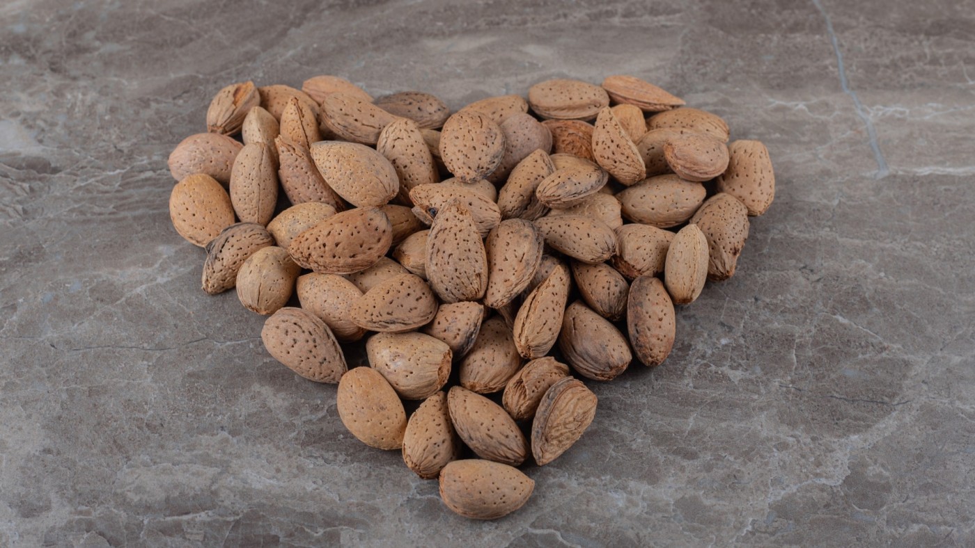 La almendra remonta, aunque la sequía mantiene las cifras lejos de los 10.000 toneladas de antaño