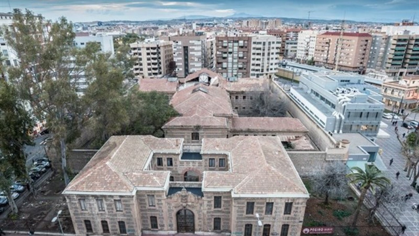 Vista aérea de la Cárcel Vieja de Murcia.
