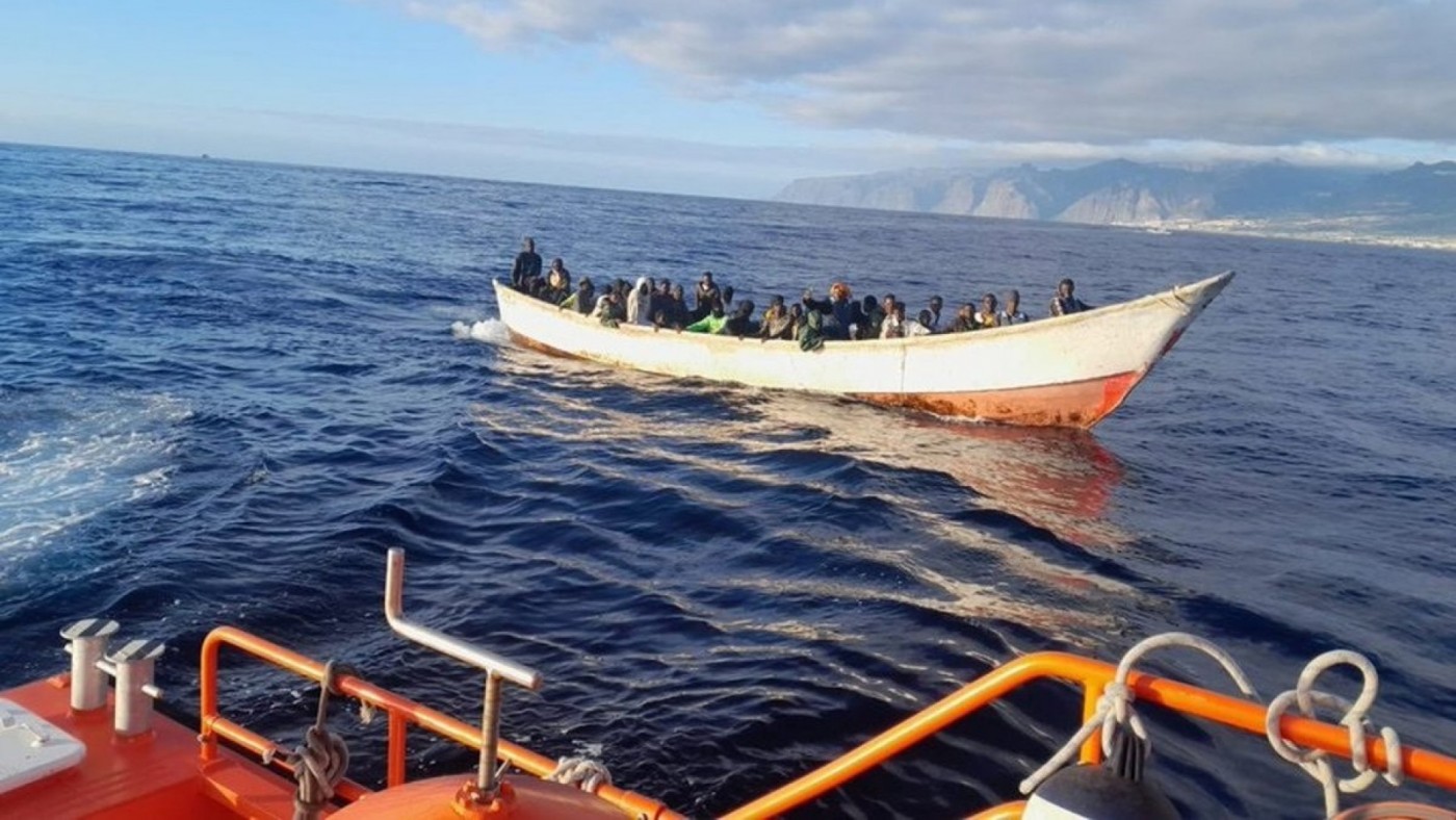 Interceptan una patera con 24 migrantes a 13 millas de Cartagena