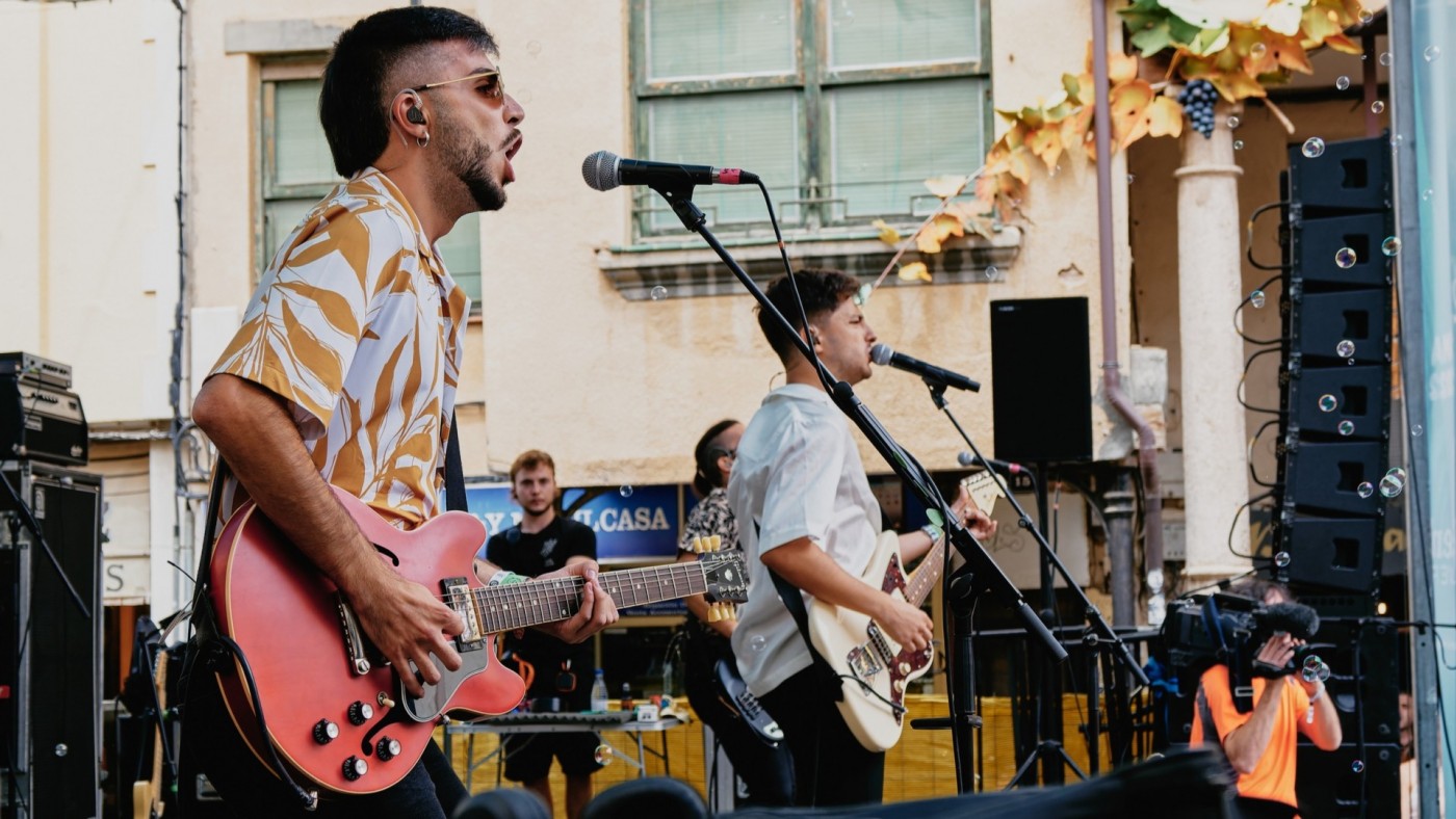 Arde Bogotá cambia los recintos de sus conciertos en Oporto, Lisboa y Milán "para que quepa todo el mundo"