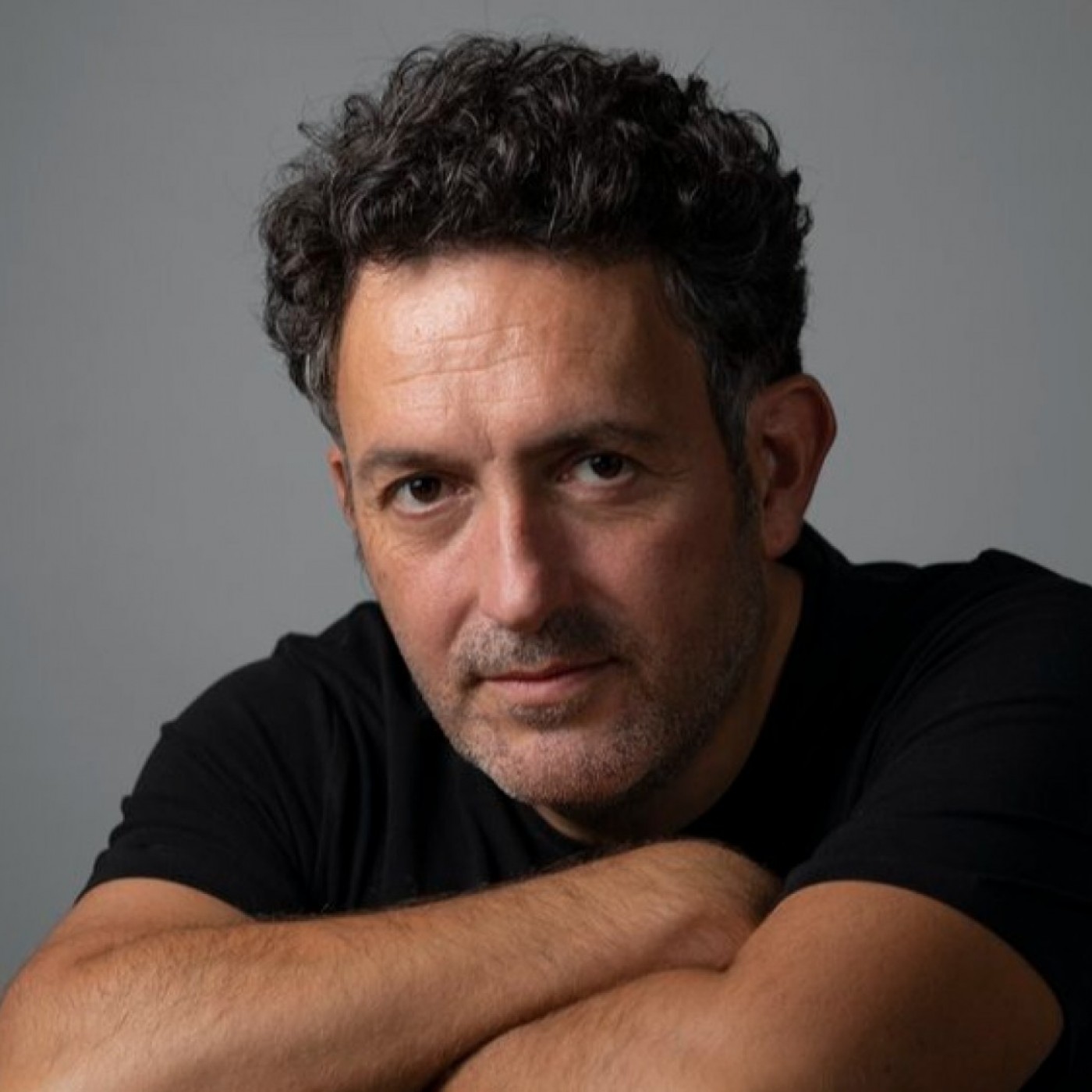 CLUB DE LECTURA T19C011 El nuevo thriller de Mikel Santiago (23/11/2025)