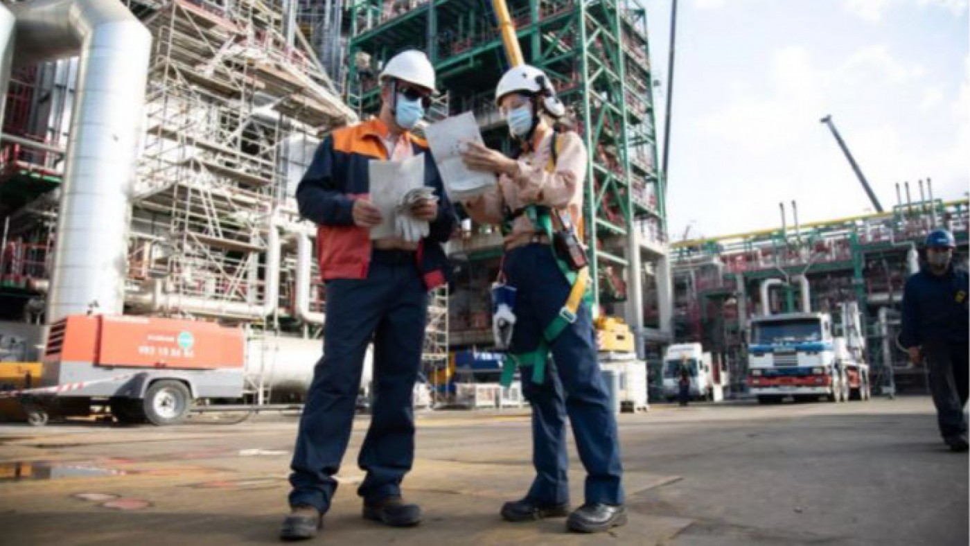 Repsol finaliza con éxito la parada más importante de la historia de la refinería en Cartagena