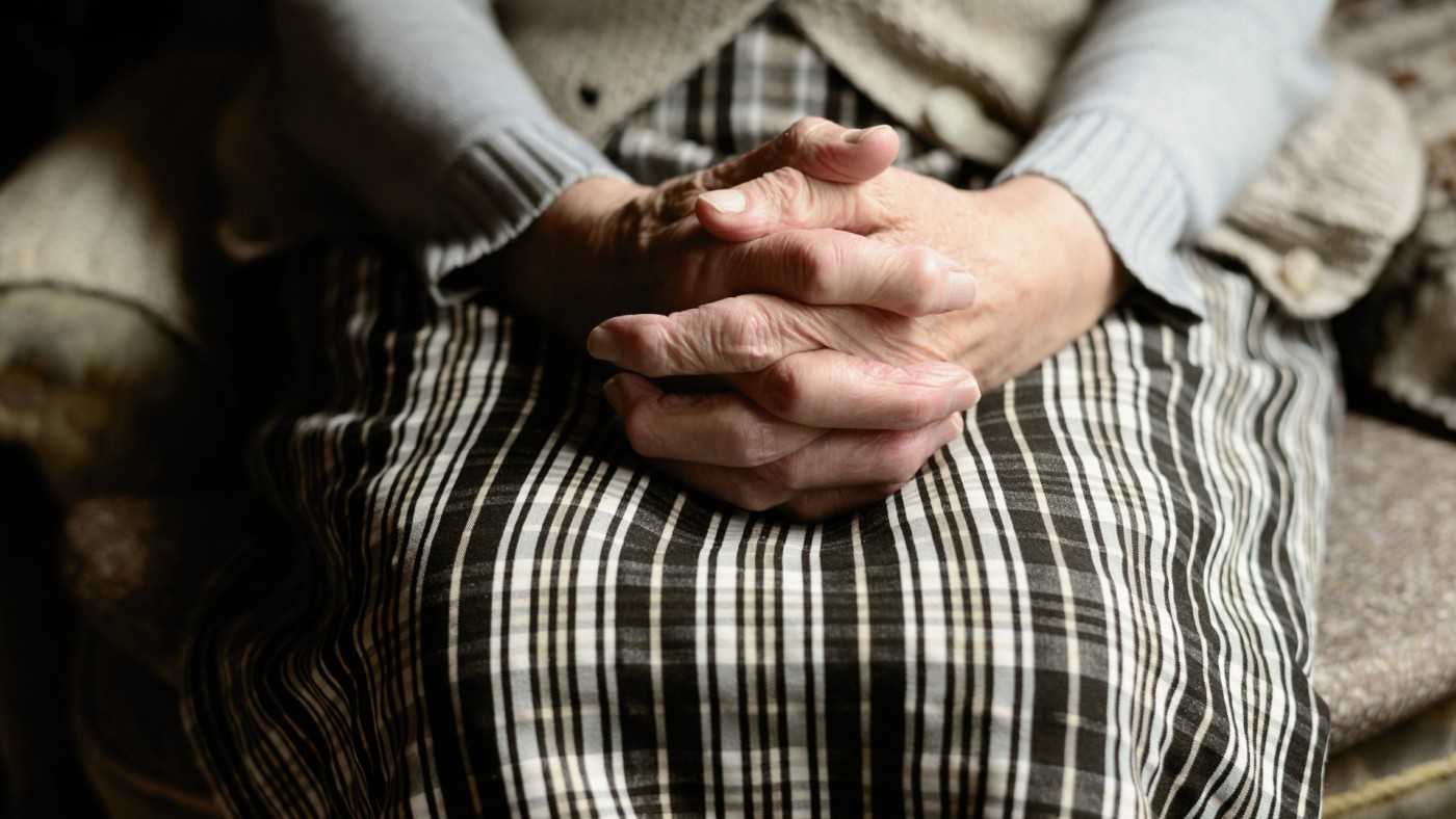 (Reportaje) Las aspiraciones no cumplidas de María y Concha, yeclanas de generaciones pasadas