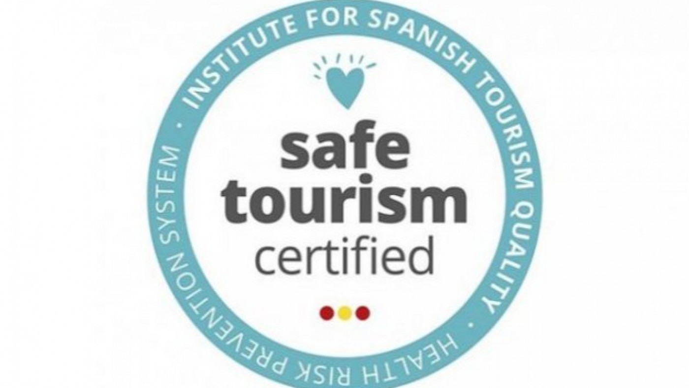 NO ES UN VERANO MÁS. Las playas de San Javier reciben el sello 'Safe Tourism Certified' 