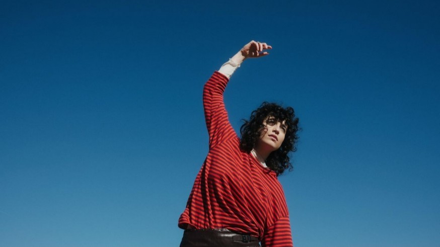 Voces en el espejo 1x29 - Hoonine