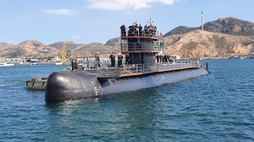 Navantia pone a flote el submarino S-71