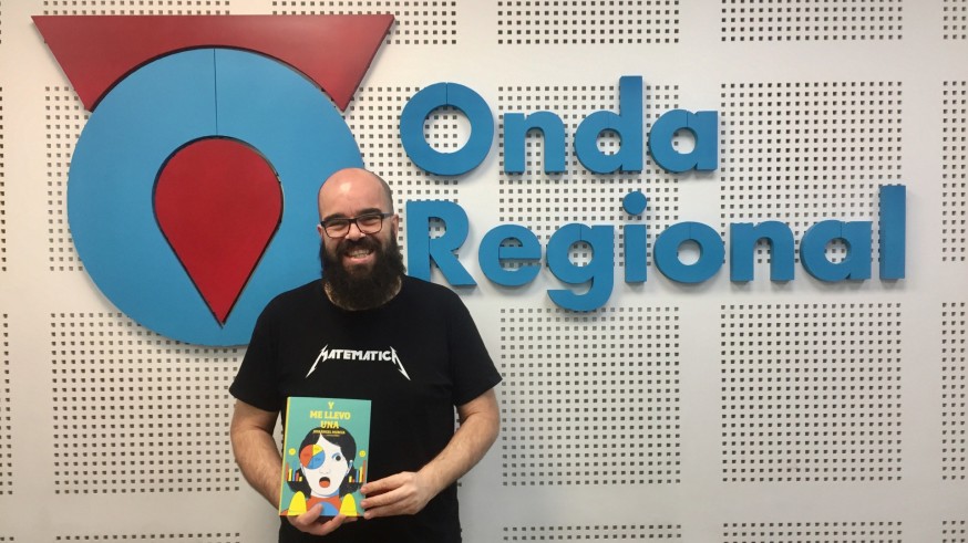 MURyCíA. José Ángel Murcia, creador del blog 'Tocamates', presenta su libro 'Y me llevo una'