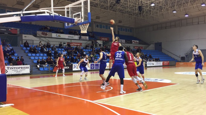El Real Murcia Basket vence en casa 100-68 a Martorell