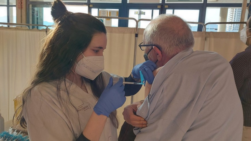 Vacunación en el Palacio de los Deportes de Murcia