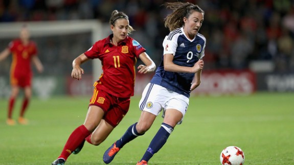 Alexia Putellas en un partido contra Escocia (foto: Maja Hitij/Getty Images Europe)