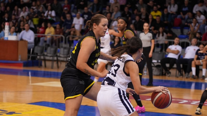 El Jairis se estrena con victoria europea en Serbia