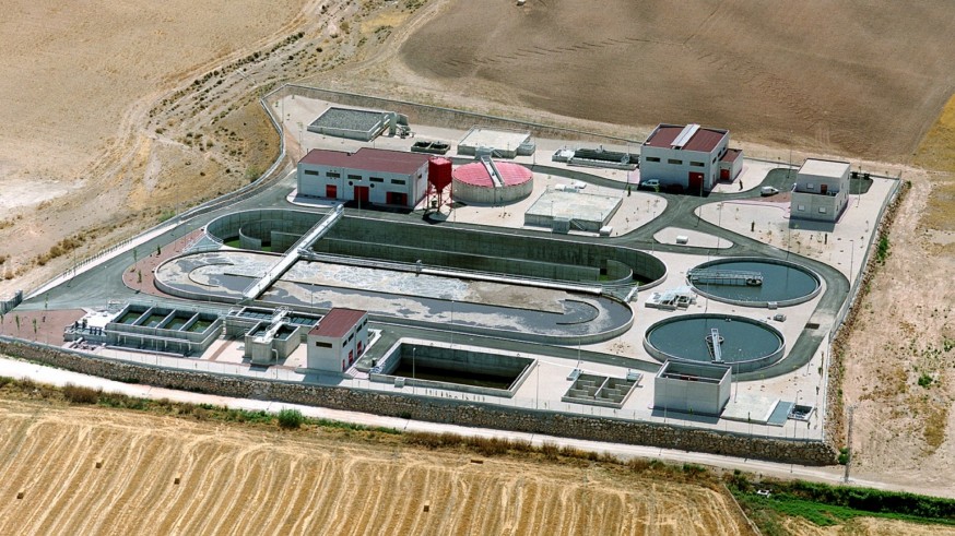 El gobierno regional invierte dos millones en una central de gestión de fangos para producir biogás y electricidad en Jumilla
