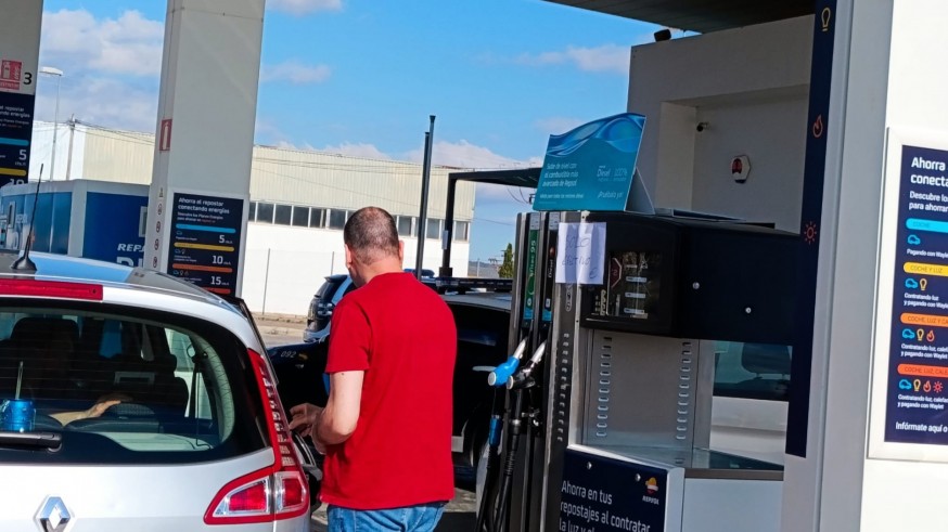 El precio del petróleo se dispara por las tensiones en Oriente Próximo