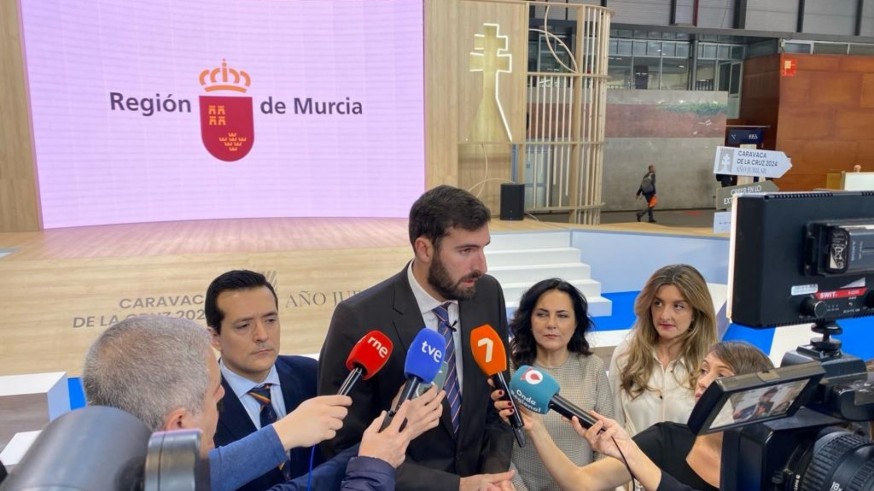 Antelo reivindica a AENA una gestión "eficaz" para el Aeropuerto Internacional Región de Murcia