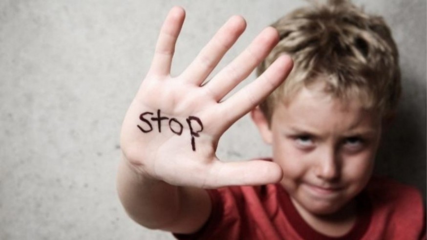 Hasta 1.500 casos de maltrato infantil detectados en la Región de Murcia en 2025