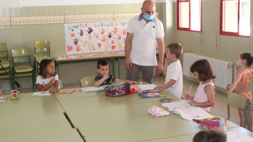 Niños en la ludoteca y en la escuela de verano (Ayuntamiento de Jumilla)