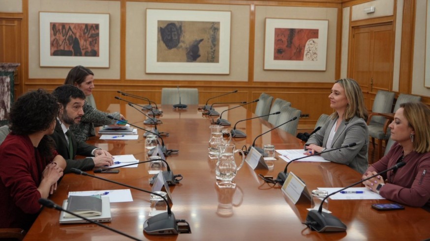 Ruiz solicita a Bustinduy la financiación en dependencia que corresponde a la Región
