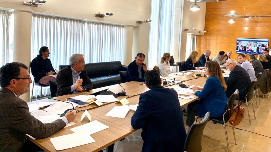 Reunión del comité de salud del ayuntamiento.