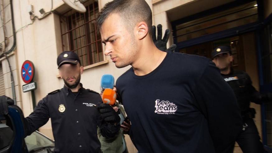 El tirador de Canovelles intentó escaparse de la Ciudad de la Justicia de Murcia