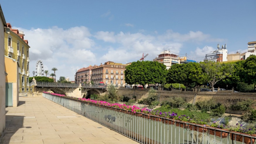 La Terraza de los Molinos del Río será escenario de conciertos, djs y catas de vino durante la Feria de Murcia