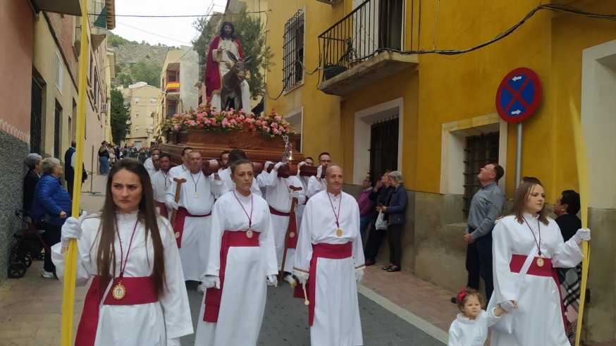 Domingo de Ramos, palmas y la procesión de la 'burrica'