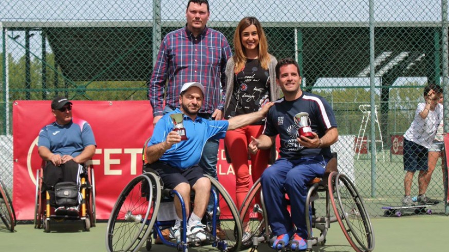 El pachequero Kike Siscar, campeón de España de tenis en silla de ruedas